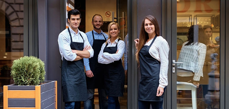 The Art of Mastering Restaurant Uniforms