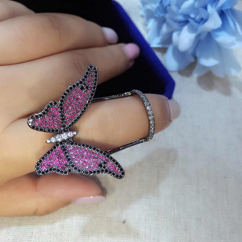 Butterfly rings