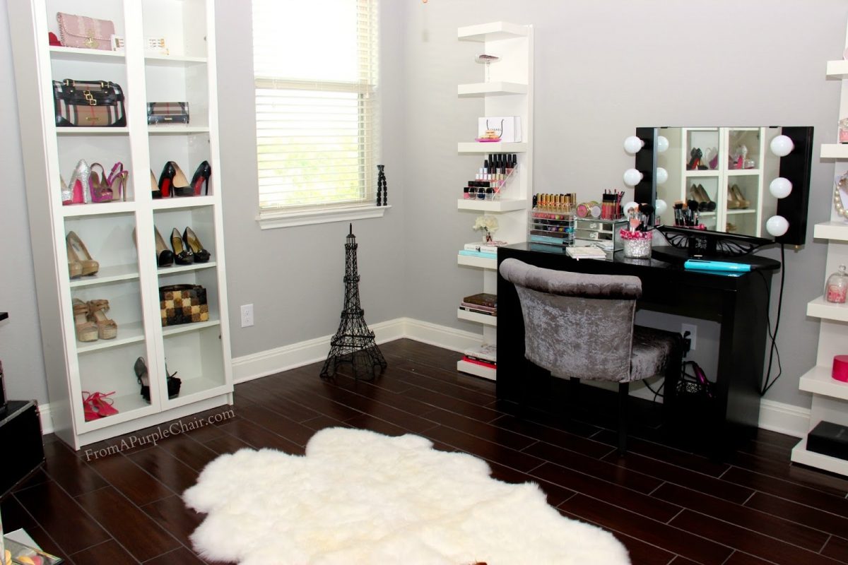Best Interior Suggestions for Makeup Room