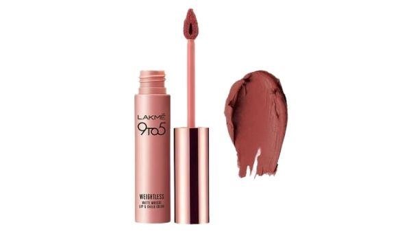 Lakme 9 To 5 Weightless Matte Mousse Lip