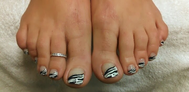 acrylic toe nails Zebra Print