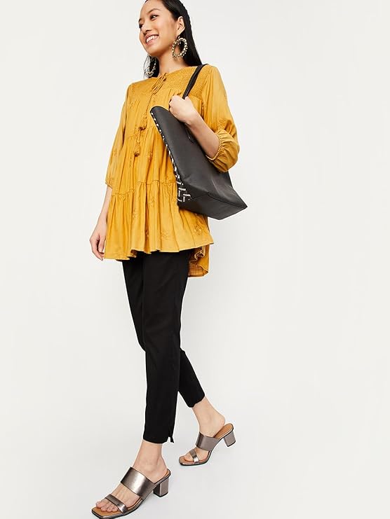 Straight-Leg Cropped Pants