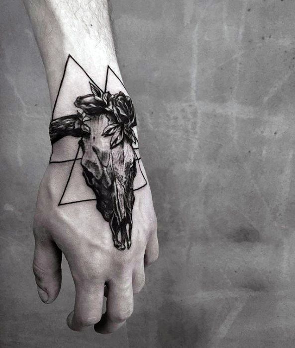 Lines & Geometric Designs
