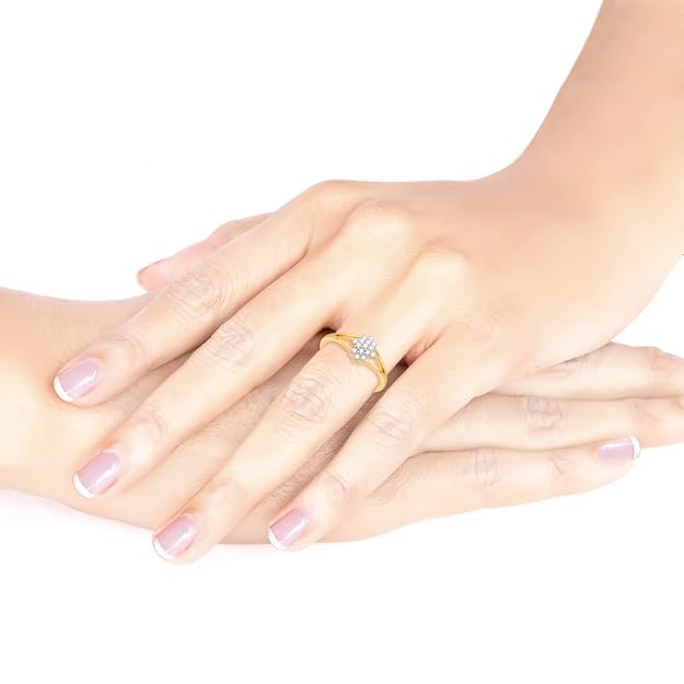 Malabar Gold & Diamonds 18kt (750) Gold & Real Diamond Ring for Women