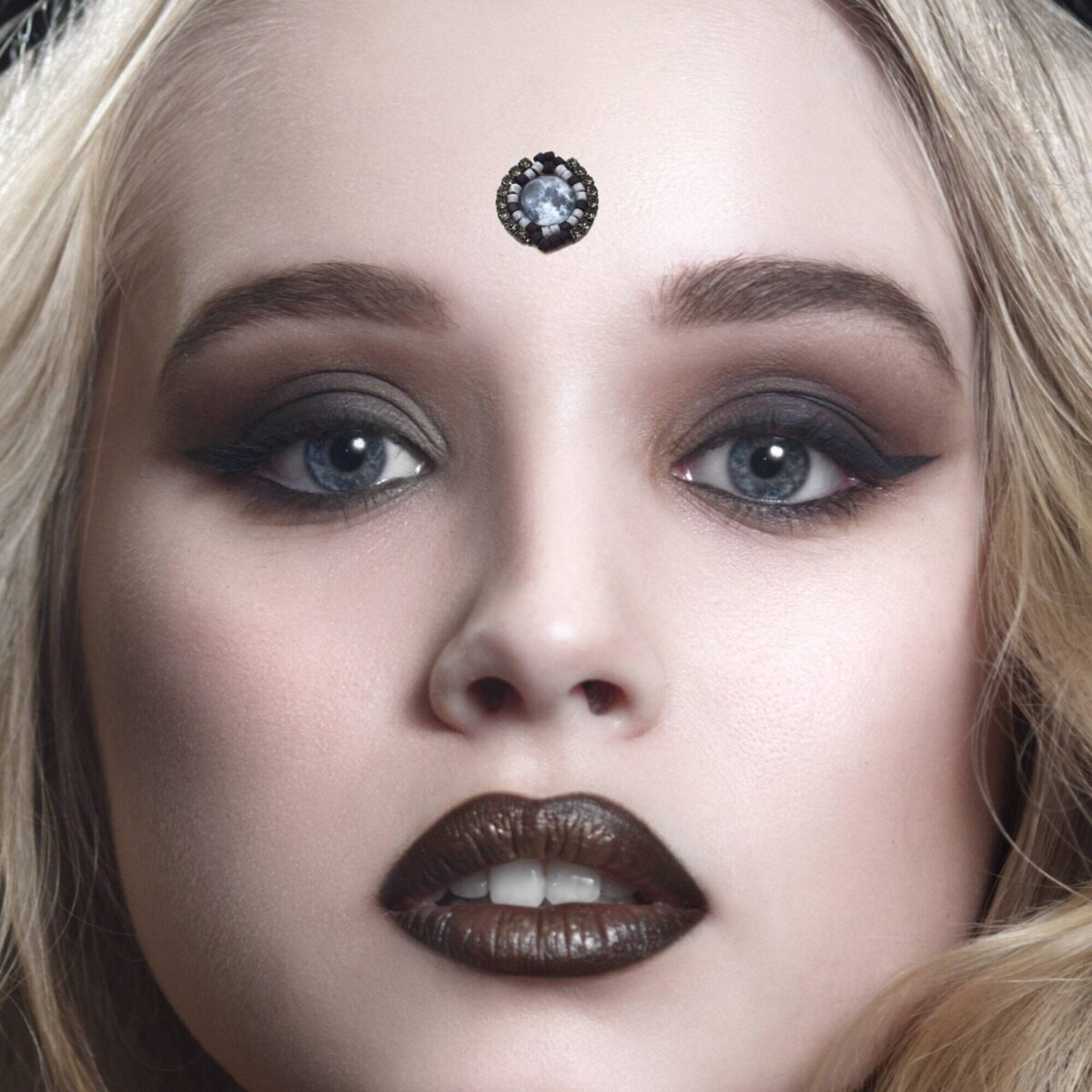 Metallic bindis
