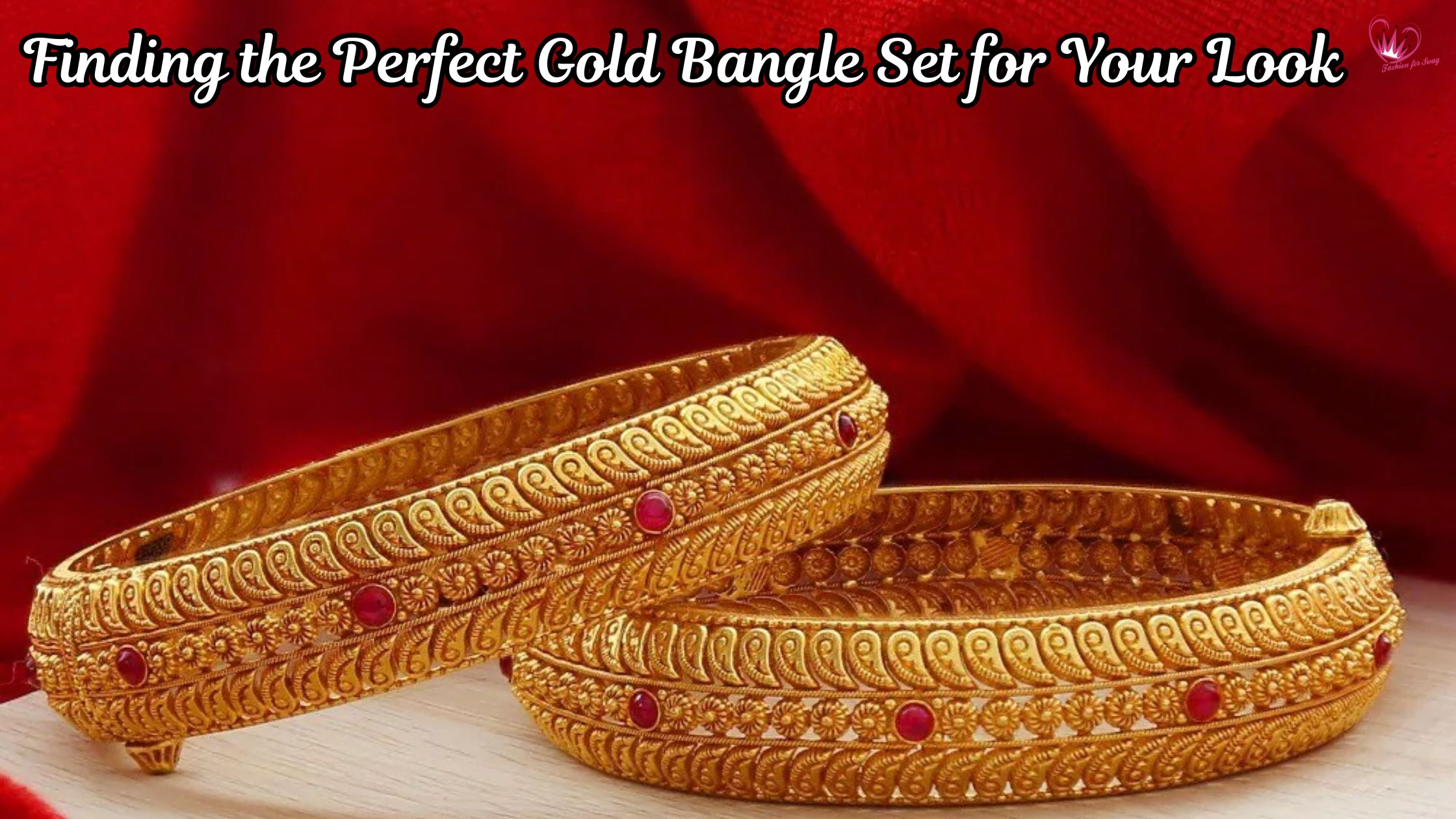 Minimalist to Maximalist: Finding the Perfect Gold Bangle Set for Your Look